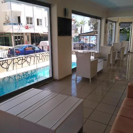 Didim Karaca Bed and Breakfast *